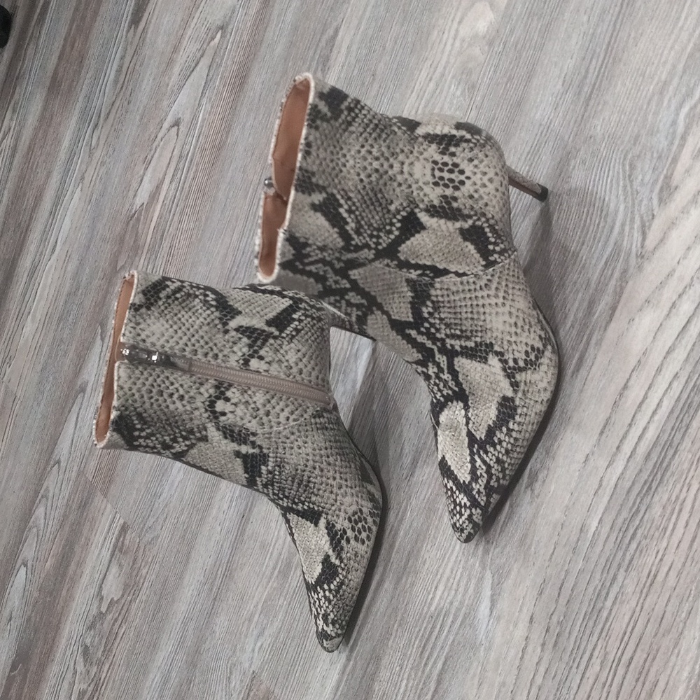 Schutz Bette Python Printed Leather Boots With St… - image 14